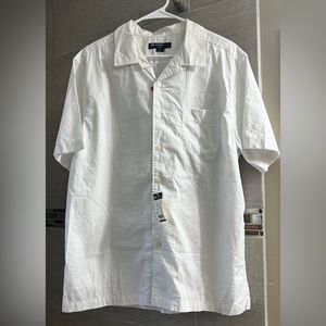 Cremieux men’s large short-sleeve white button-up shirt. New with tags!